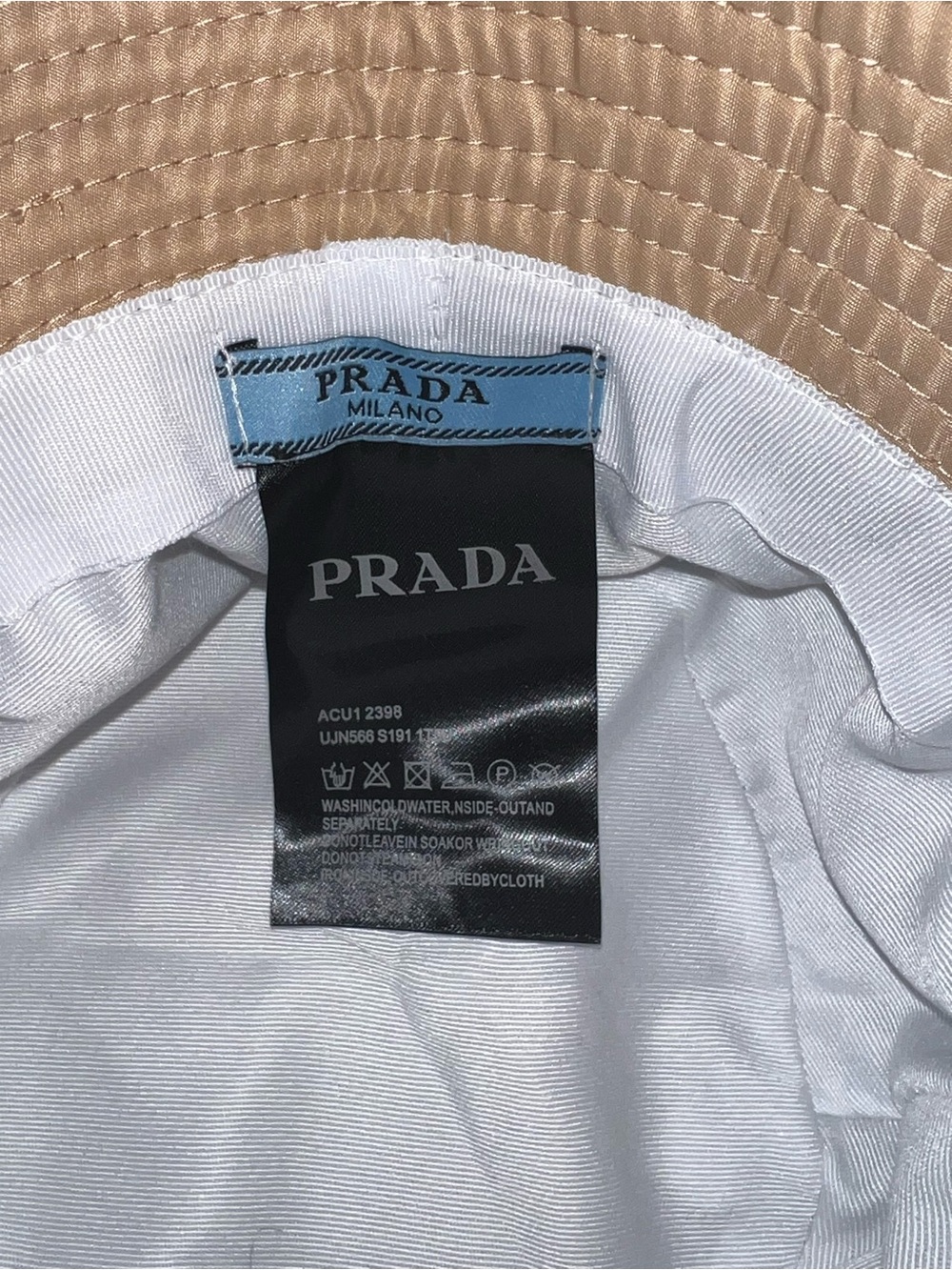 Prada Black Nylon Bucket Hat with Triangle Logo - Picture 5 of 7